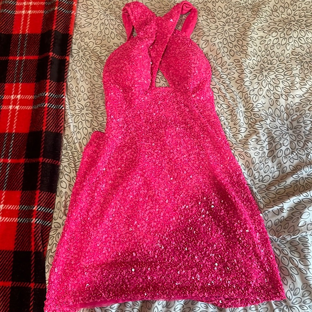 Size 6 Sherri hill dress fits about a 3 or 4 asking $350